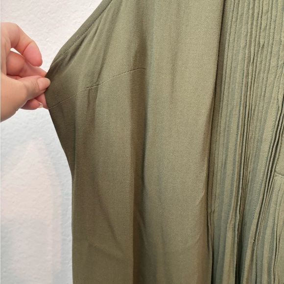 Old Navy Olive Green Pleated Midi Dress with Mandarin Collar - Picture 6 of 7